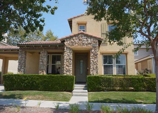 Property at 40418 Charlesburg Dr, Temecula, CA 92591, 4 beds, 2.5 baths