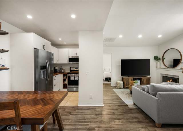 Property at 70 Via Prado, Rancho Santa Margarita, CA 92688, 2 beds, 2 baths