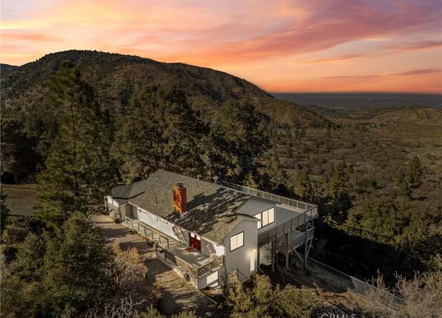 Property at 5559 Orchard Dr, Wrightwood, CA 92397, 3 beds, 2.5 baths