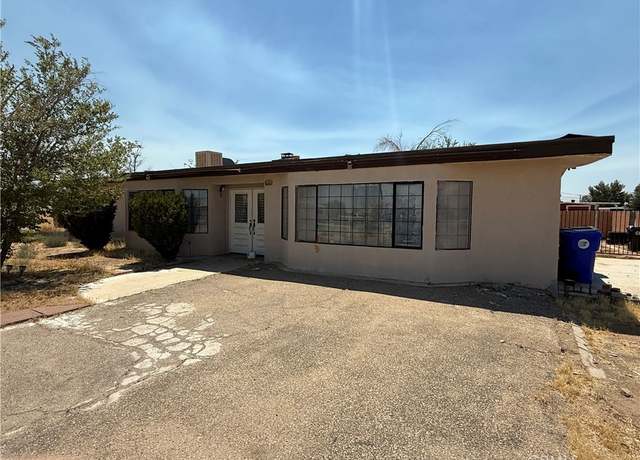Property at 14048 Navajo Rd, Apple Valley, CA 92307, 3 beds, 2 baths