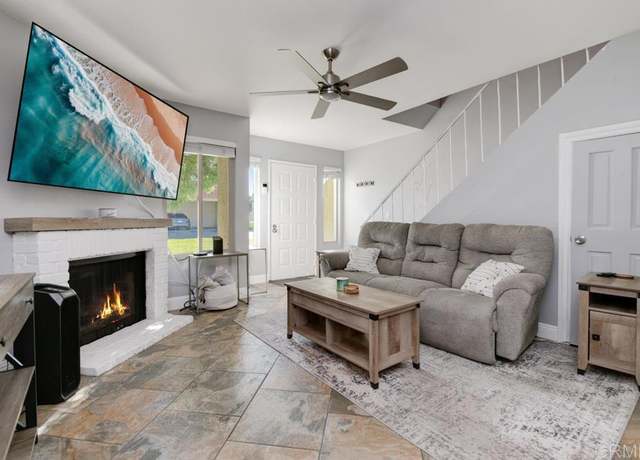 Property at 264 Espanas Gln, Escondido, CA 92026, 2 beds, 1.5 baths