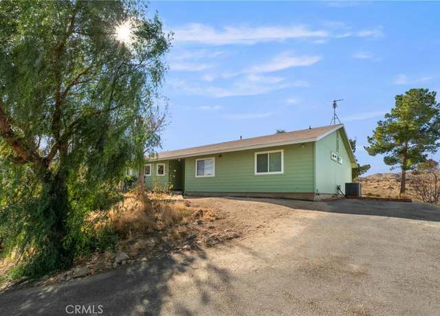 Property at 9363 Colley Pl, Littlerock, CA 93543, 3 beds, 2 baths