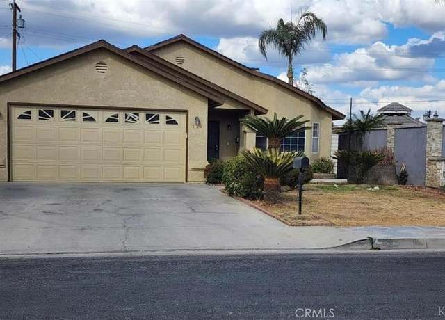 Property at 725 18th Pl, Delano, CA 93215, 3 beds, 2 baths
