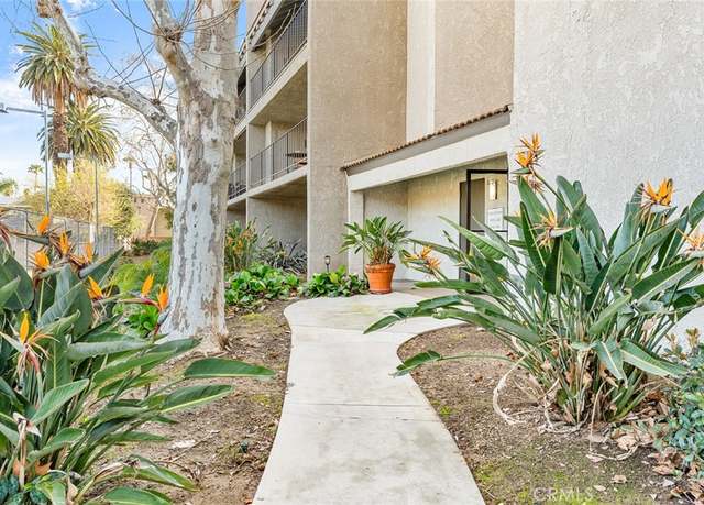 Property at 254 E Fern Ave #207, Redlands, CA 92373, 2 beds, 2 baths