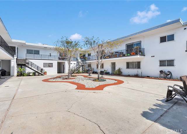 Property at 221 W Buckthorn St #3, Inglewood, CA 90301, 1 bed, 1 bath