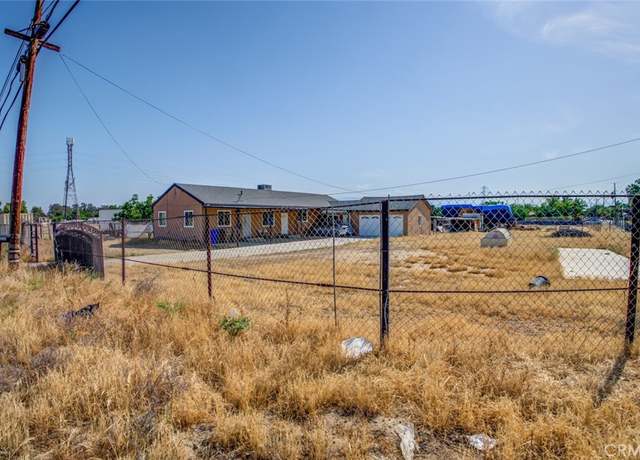Property at 5915 Weedpatch, Bakersfield, CA 93307, 3 beds, 2 baths