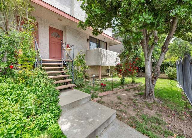 Property at 18425 Saticoy St #1, Reseda, CA 91335, 3 beds, 2.5 baths