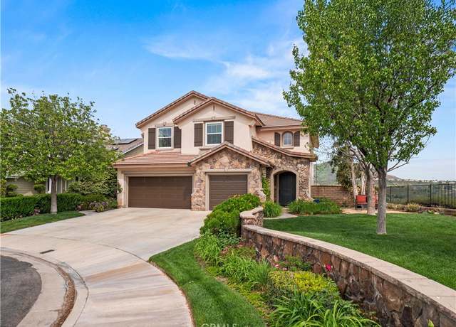 Property at 29002 Ironwood Ln, Saugus, CA 91390, 5 beds, 3 baths