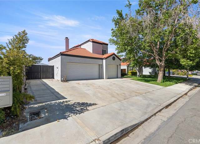 Property at 4046 Kona Ct, Palmdale, CA 93552, 3 beds, 3 baths