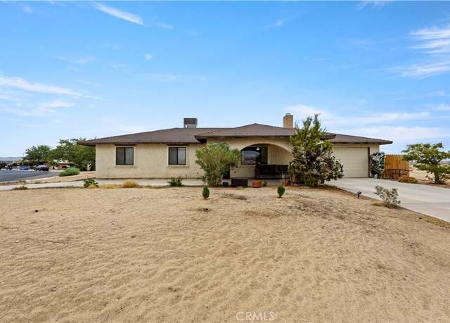 Property at 16226 Brookfield Dr, Victorville, CA 92394, 3 beds, 2 baths