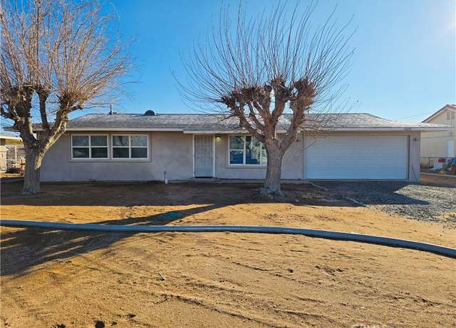 Property at 14097 Pawnee Rd, Apple Valley, CA 92307, 3 beds, 1.5 baths