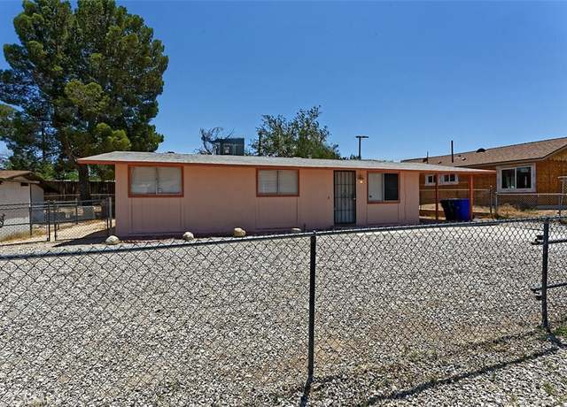 Property at 15521 Heartsease Ln, Victorville, CA 92395, 3 beds, 1.5 baths