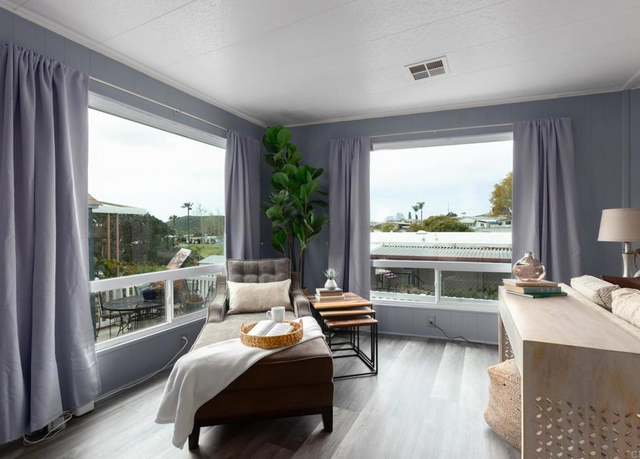 Property at 293 Picnic View Ln, Oceanside, CA 92056, 2 beds, 2 baths