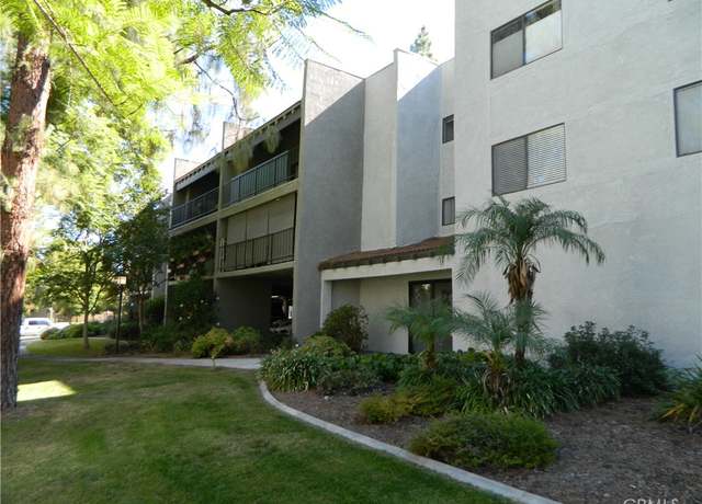 Property at 242 E Fern Ave #208, Redlands, CA 92373, 2 beds, 2 baths