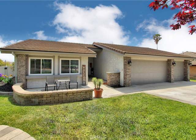 Property at 1225 2nd Pl, Calimesa, CA 92320, 5 beds, 3 baths