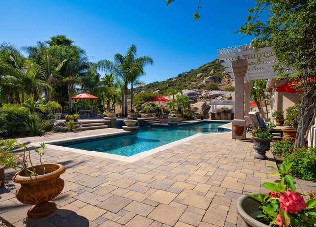Property at 18576 Mahogany Ranch Rd, Ramona, CA 92065, 4 beds, 4 baths