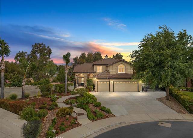 Property at 12209 Vista Montana Dr, Bakersfield, CA 93306, 5 beds, 3 baths