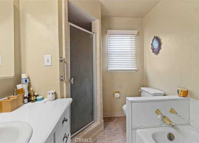 Property at 1237 W Avenue J, Lancaster, CA 93534, 3 beds, 2 baths