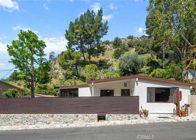 Property at 925 country club Dr, Burbank, CA 91501, 3 beds, 2 baths