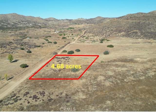 Property at 41850 Arcola Dr, Hemet, CA 92544