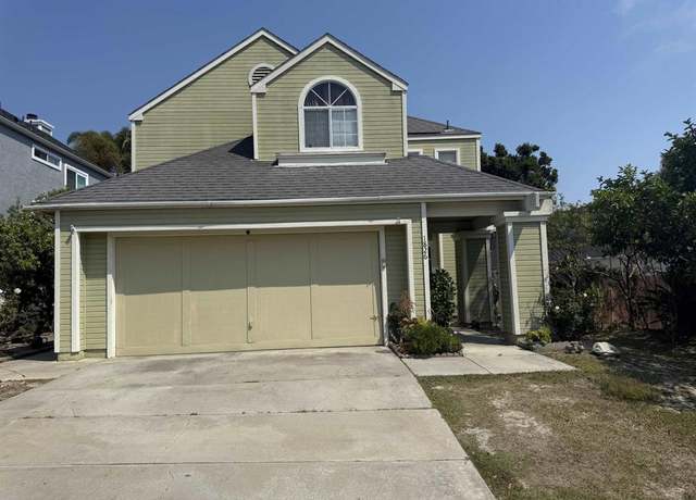 Property at 1826 Via Cuarto, Oceanside, CA 92056, 3 beds, 2 baths