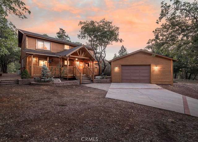Property at 190 Yosemite Dr, Big Bear City, CA 92314, 4 beds, 2 baths