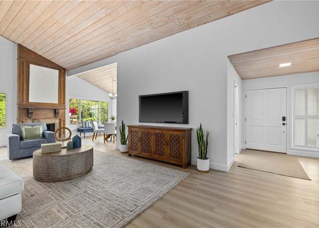 Property at 6808 Kings Harbor Dr, Rancho Palos Verdes, CA 90275, 4 beds, 2 baths