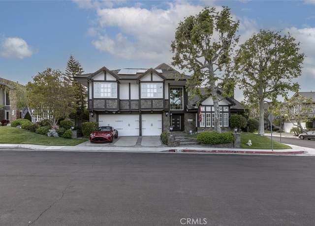 Property at 6037 Little Oak Ln, Woodland Hills, CA 91367, 5 beds, 5 baths