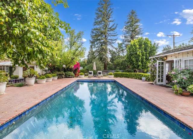 Property at 5132 Quakertown Ave, Woodland Hills, CA 91364, 5 beds, 4 baths
