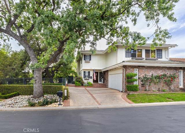 Property at 1709 Royal Saint George Dr, Thousand Oaks, CA 91362, 3 beds, 2.5 baths