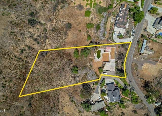 Property at 609 W Highland Dr, Camarillo, CA 93010