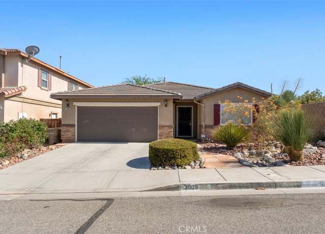 Property at 13009 Cerritos Ct, Hesperia, CA 92344, 4 beds, 2 baths