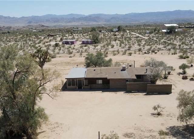 Property at 62975 Shifting Sands Trl, Joshua Tree, CA 92252, 2 beds, 1 bath