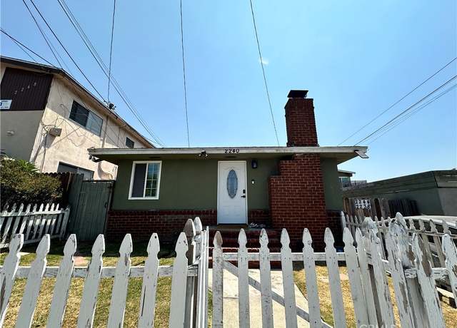 Property at 2240 Walnut Ave, Signal Hill, CA 90755, 6 beds, 3 baths
