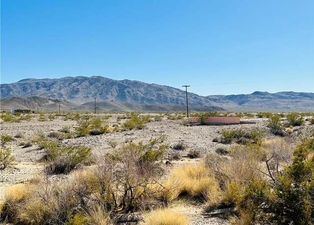 Property at 5 Sullivan Rd, 29 Palms, CA 92277