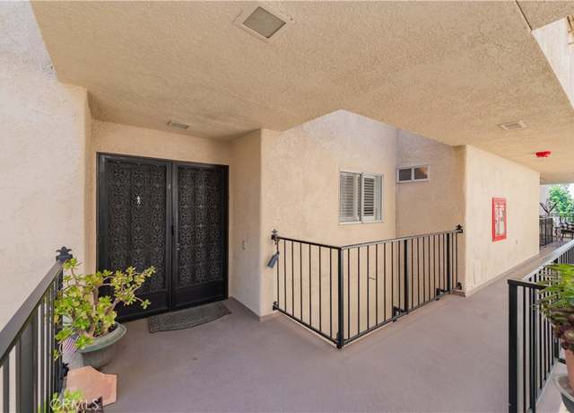 Property at 2381 Via Mariposa W Unit 2C, Laguna Woods, CA 92637, 2 beds, 2 baths