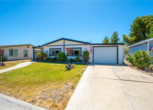 Property at 240 Lark Dr, Paso Robles, CA 93446, 2 beds, 2 baths