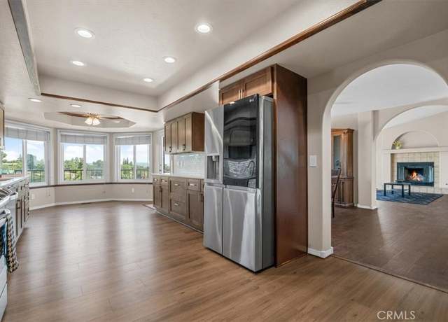 Property at 2322 Almond Springs Dr, Paso Robles, CA 93446, 5 beds, 4 baths