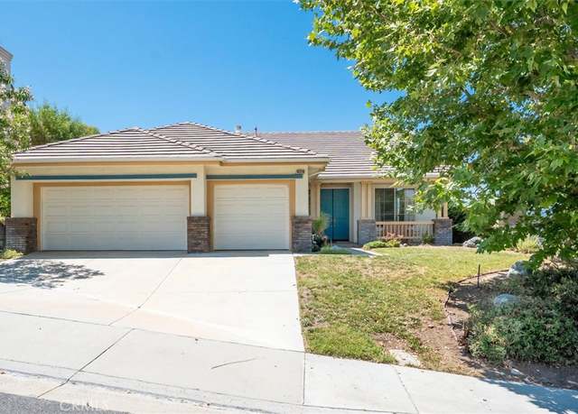 Property at 14320 Sequoia Rd, Canyon Country, CA 91387, 3 beds, 2 baths
