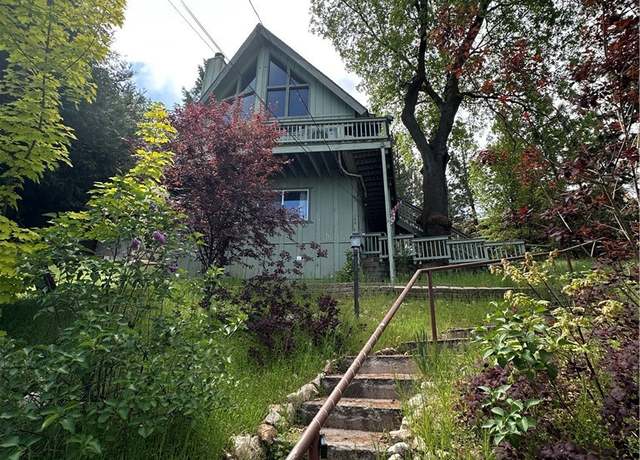 Property at 1286 Aleutian Dr, Lake Arrowhead, CA 92352, 3 beds, 2 baths