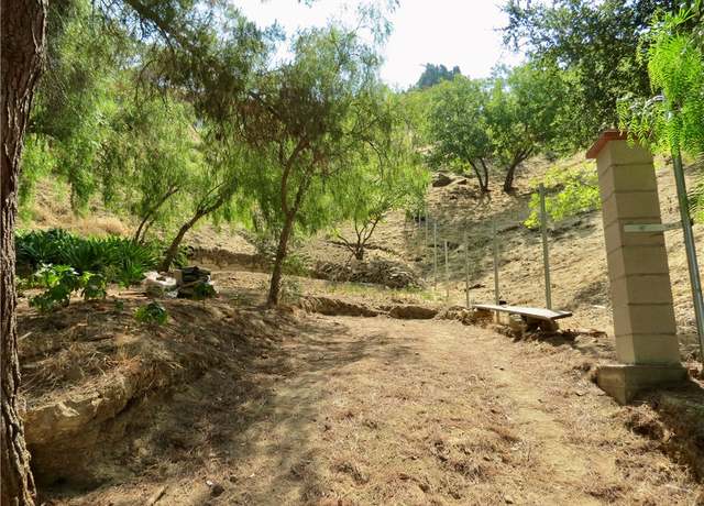 Property at 1539 N Cliff Dr, Los Angeles, CA 90065