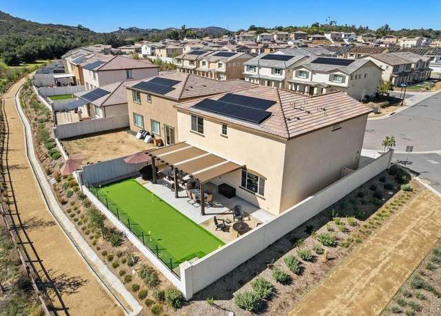 Property at 28433 Farm Creek Way, Valley Center, CA 92082, 4 beds, 3 baths