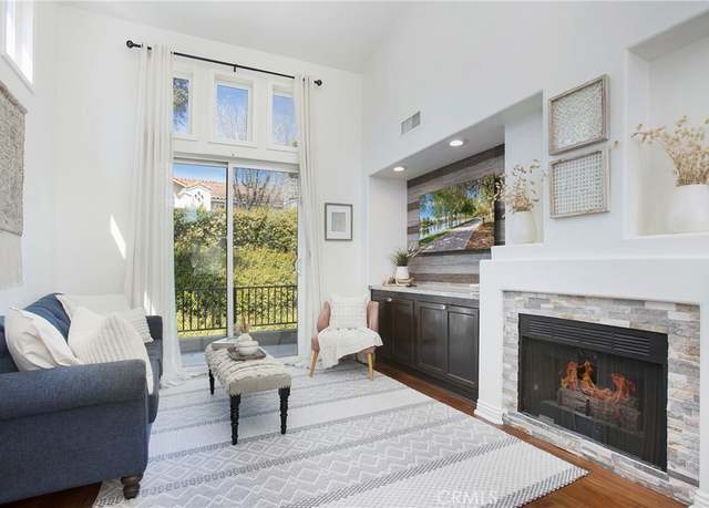 Property at 11 Via Pamplona, Rancho Santa Margarita, CA 92688, 2 beds, 2 baths
