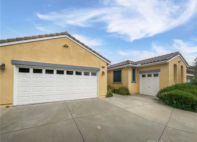Property at 28368 Raintree Dr, Menifee, CA 92584, 2 beds, 2 baths