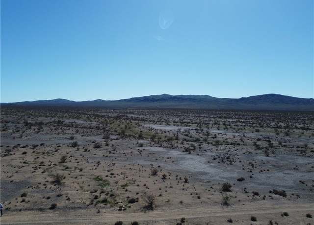 Property at 2 Yucca Trl, Oro Grande, CA 92368