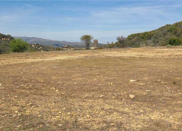 Property at 41210 Hacienda Dr, Murrieta, CA 92562