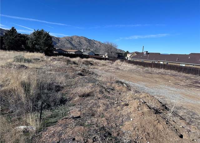 Property at 21613 Golden Star Blvd, Tehachapi, CA 93561