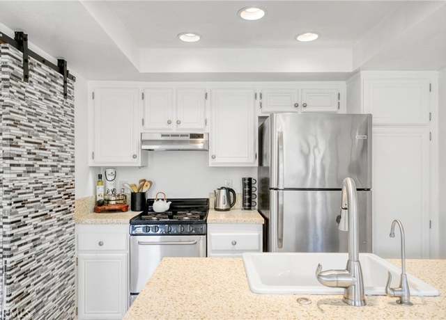 Property at 17333 Brookhurst St Unit F4, Fountain Valley, CA 92708, 2 beds, 2 baths