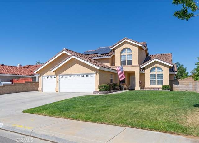 Property at 42419 61st St W, Lancaster, CA 93536, 4 beds, 3 baths