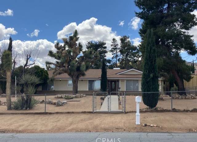 Property at 56707 Desert Gold Dr, Yucca Valley, CA 92284, 3 beds, 2.5 baths